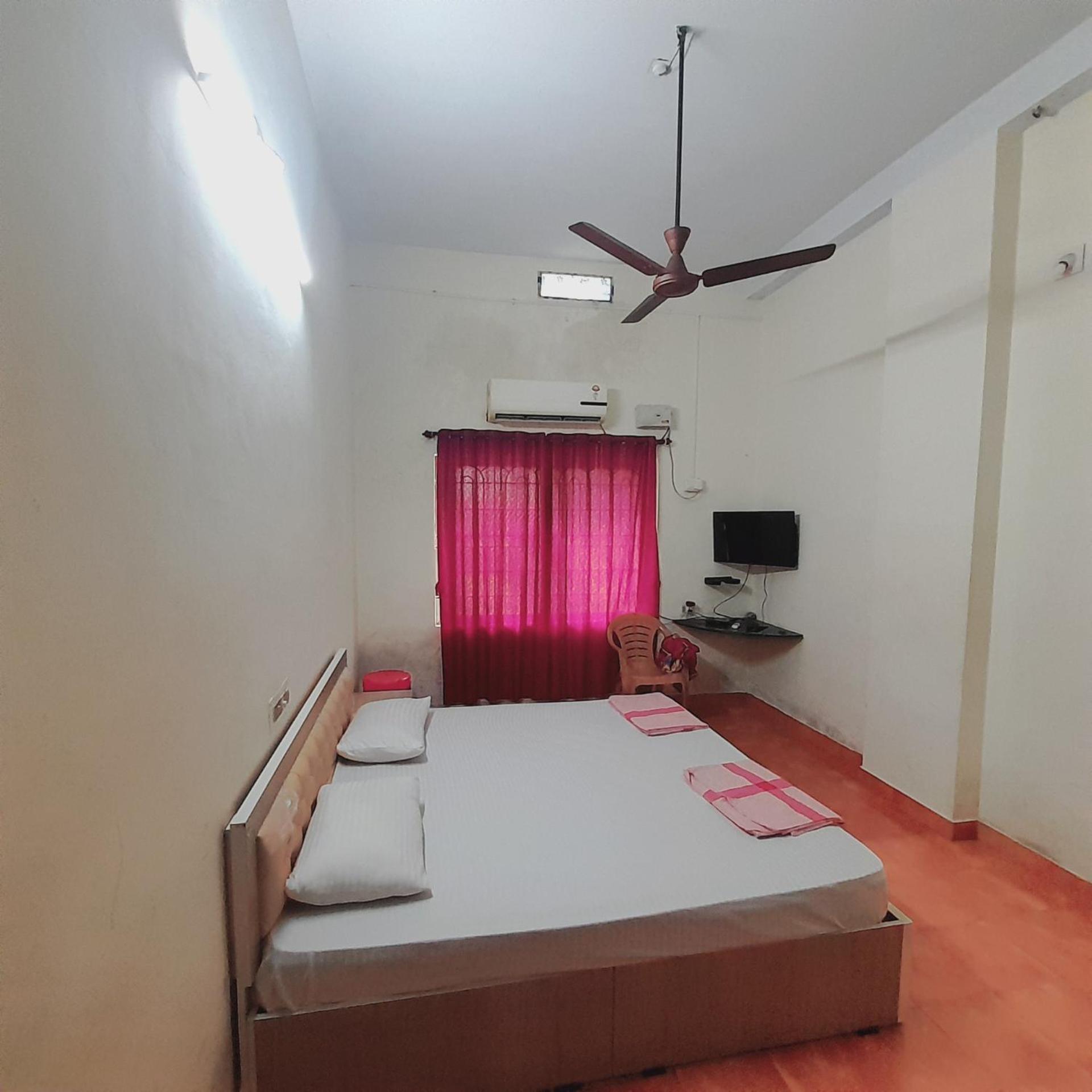 Shree Jayadurga Boarding&Lodging Удипи Экстерьер фото